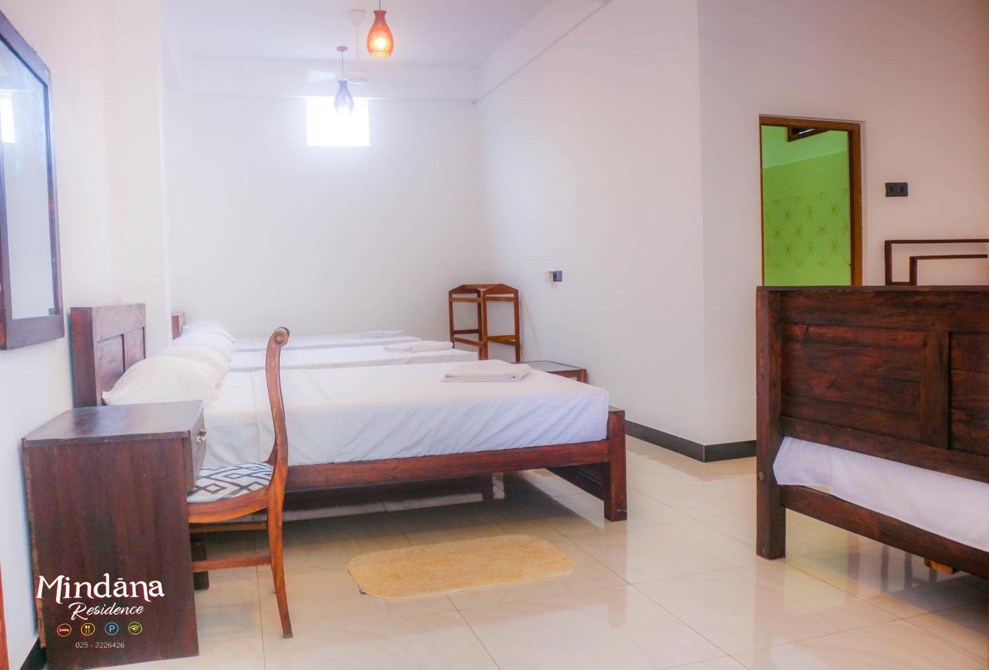 אנוראדפורה Mindana Residence מראה חיצוני תמונה